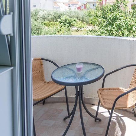 Apartments Dovana Kaštela Esterno foto
