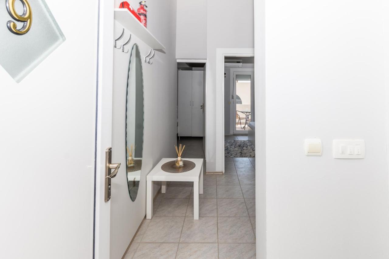 Apartments Dovana Kaštela Esterno foto