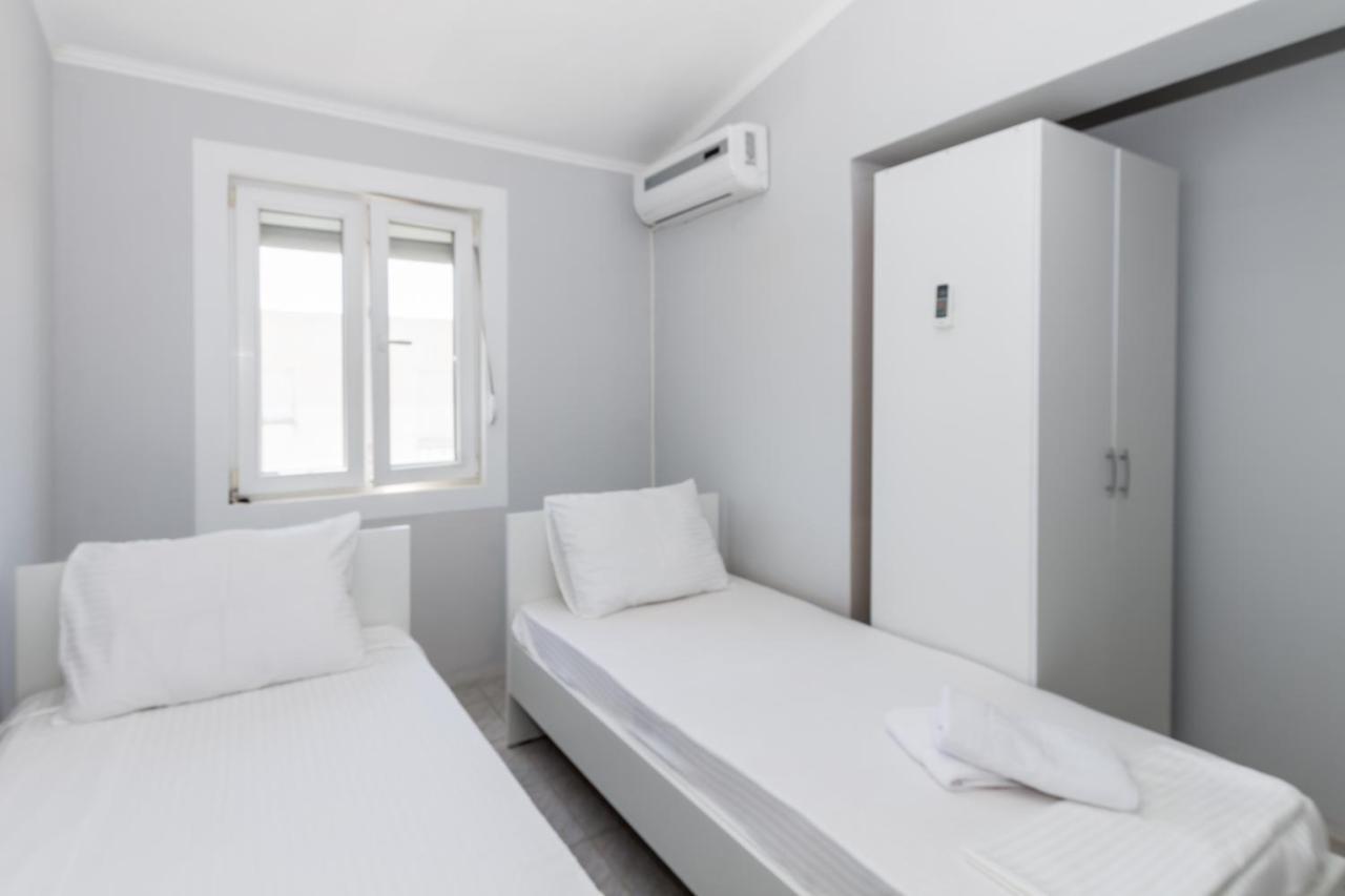 Apartments Dovana Kaštela Esterno foto