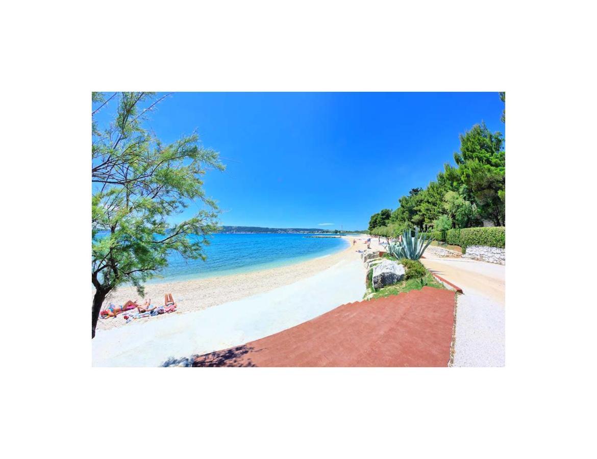 Apartments Dovana Kaštela Esterno foto